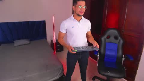 Im Nolan  online show from March 2026 09:03:02 PM