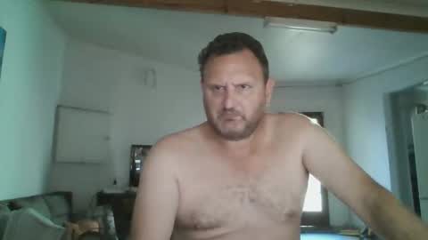 Snapshot of nollie244 chatting on January 2025 03:35:01 PM Nollie online show from January 2025 03:35:01 PM