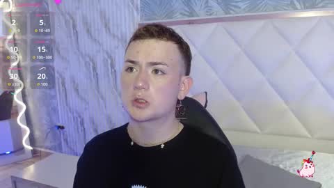 nooah_tay online show from January 2026 03:22:01 AM