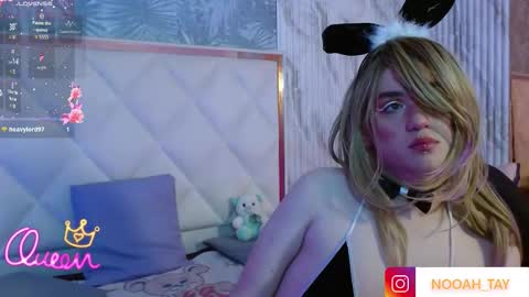 nooah_tay online show from February 2026 06:22:01 AM