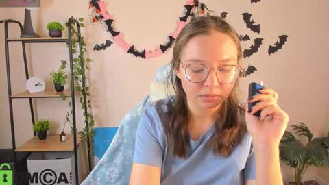 NOORA online show from November 2025 12:54:01 AM