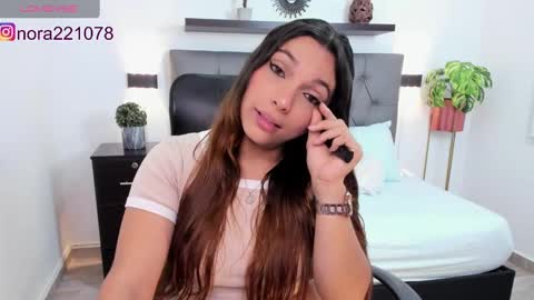 Nora online show from January 2025 10:33:01 PM