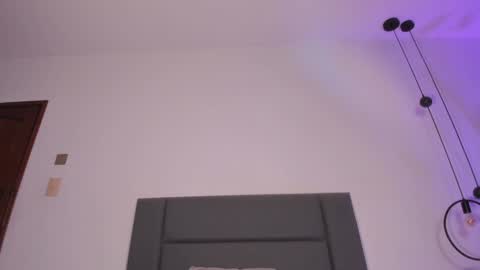 Nora Da Silva online show from January 2025 04:25:01 AM