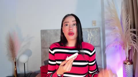 Nora Da Silva online show from February 2025 01:15:02 AM