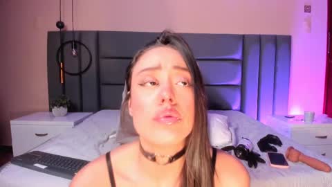 Nora Da Silva online show from February 2025 02:51:02 AM