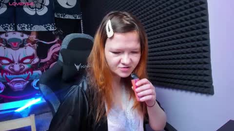 Nora online show from October 2025 10:16:02 AM