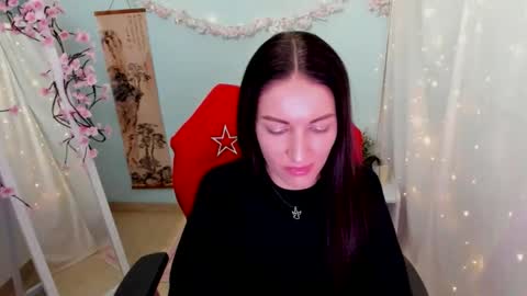 Nora online show from April 2026 10:48:02 PM