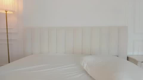 Snapshot of noraaddams chatting on November 2025 02:43:02 AM noraaddams online show from November 2025 02:43:02 AM