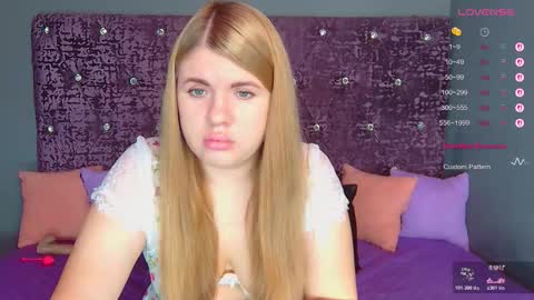 Snapshot of norabigas chatting on November 2025 01:51:02 AM Nora online show from November 2025 01:51:02 AM