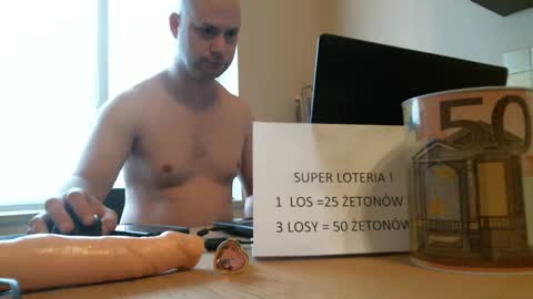 norbertopl87 online show from December 2024 10:21:01 AM