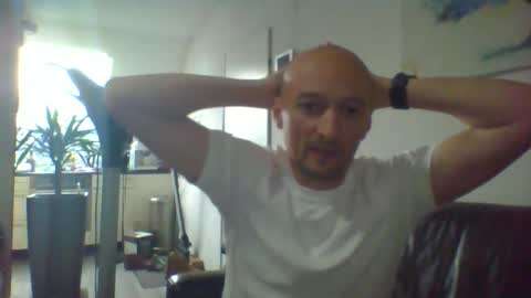 Snapshot of nordicrunner76 chatting on May 2026 04:03:02 PM nordicrunner76 online show from May 2026 04:03:02 PM