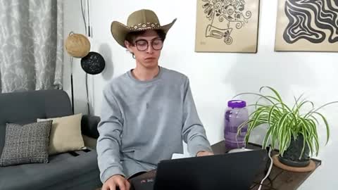 Norehg online show from October 2025 08:26:01 AM