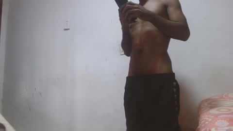 noreno9159 online show from May 2026 11:37:01 AM