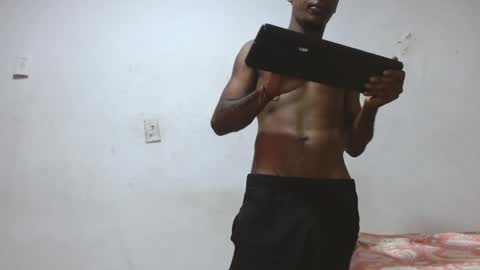 noreno9159 online show from May 2026 04:39:01 AM