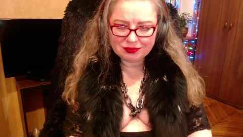 miss Tress online show from December 2024 06:18:02 PM