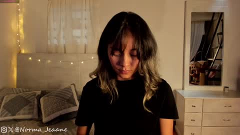 Norma Jeaane online show from February 2025 09:40:01 PM