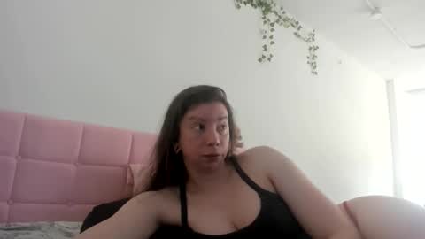 Emily snow online show from February 2026 07:42:02 PM