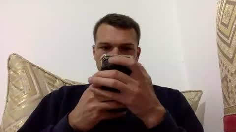 Justin online show from March 2025 01:01:02 AM