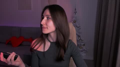 Hazel online show from February 2025 10:10:01 PM