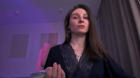 Hazel online show from February 2025 10:47:02 PM