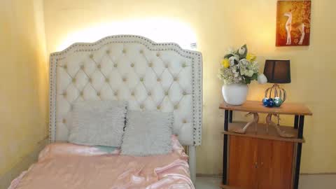 Kyline online show from December 2024 03:38:02 AM