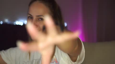 Tina online show from December 2024 10:23:01 PM