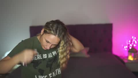 Tina online show from January 2025 08:47:02 PM