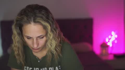 Tina online show from January 2025 02:32:02 AM