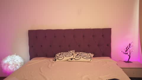 Tina online show from January 2025 08:41:01 AM