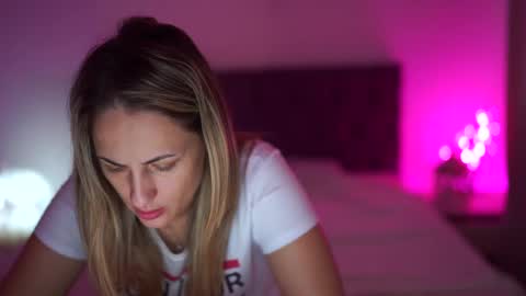 Tina online show from January 2025 06:06:02 AM