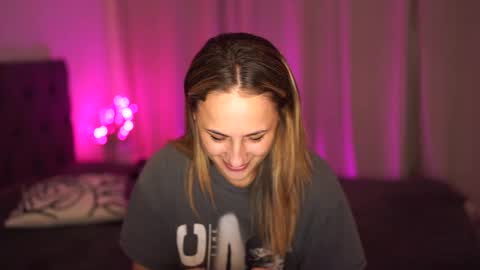 Tina online show from January 2025 09:22:01 PM