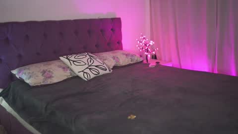 Tina online show from March 2025 01:01:01 AM