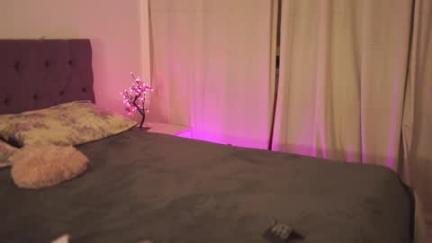 Tina online show from March 2025 06:30:01 PM