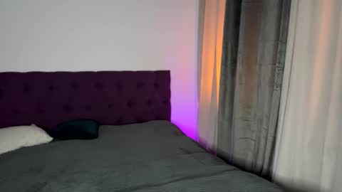 Tina online show from September 2025 09:07:02 PM