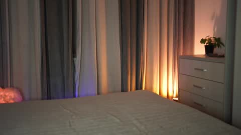 Tina online show from March 2026 06:03:01 PM