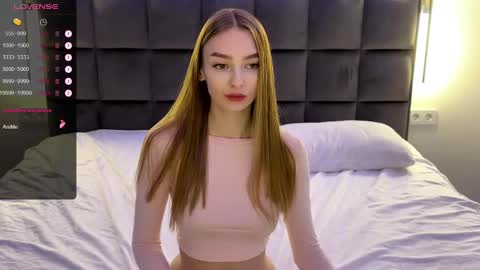 Goldie online show from February 2025 07:31:02 PM