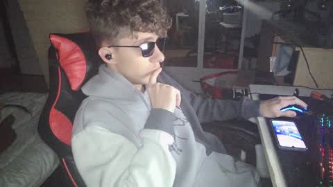 NotSpace   online show from December 2024 09:04:01 PM