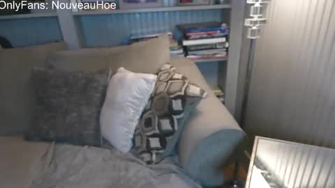 Nouveauho3 online show from November 2025 05:06:02 AM