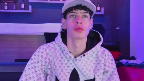 Nova Salvatore online show from March 2026 07:25:02 AM