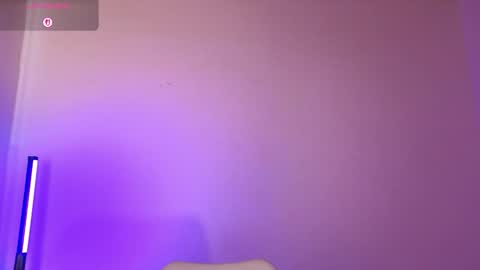 Snapshot of nova_swan chatting on February 2026 07:06:02 PM NOVA online show from February 2026 07:06:02 PM