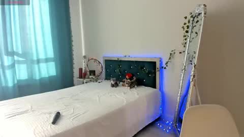 Nova online show from September 2025 10:39:02 AM