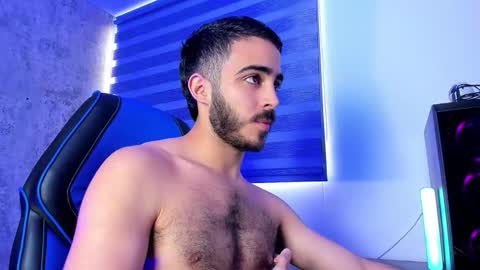 Snapshot of novacry chatting on October 2025 12:04:02 PM Nova online show from October 2025 12:04:02 PM