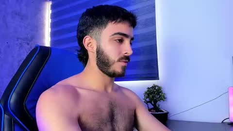 Snapshot of novacry chatting on December 2025 11:52:02 AM Nova online show from December 2025 11:52:02 AM