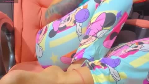 Snapshot of novacy_swtt18 chatting on November 2025 06:47:01 AM Novacy online show from November 2025 06:47:01 AM