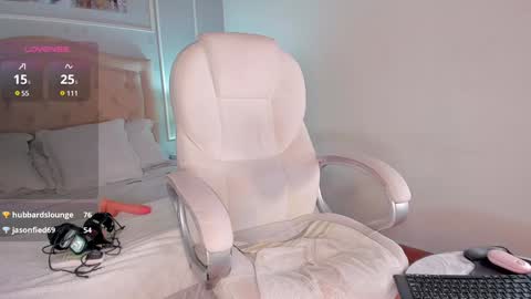 Andrea online show from January 2025 07:13:02 PM