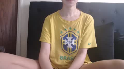 Snapshot of novafrey chatting on February 2025 06:42:02 PM Olivia online show from February 2025 06:42:02 PM