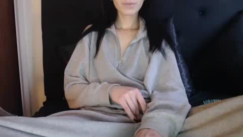 Snapshot of novafrey chatting on October 2025 01:47:02 PM Olivia online show from October 2025 01:47:02 PM