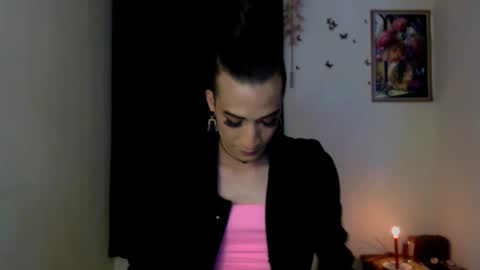 Nova...  online show from November 2025 10:10:02 PM