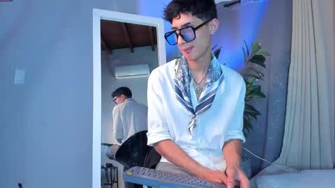 Nova online show from September 2025 03:56:02 PM