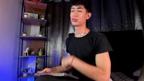 Nova online show from November 2025 08:30:01 PM